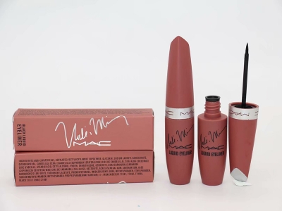New MAC Nicki Minaj Black Liquid Eyeliner